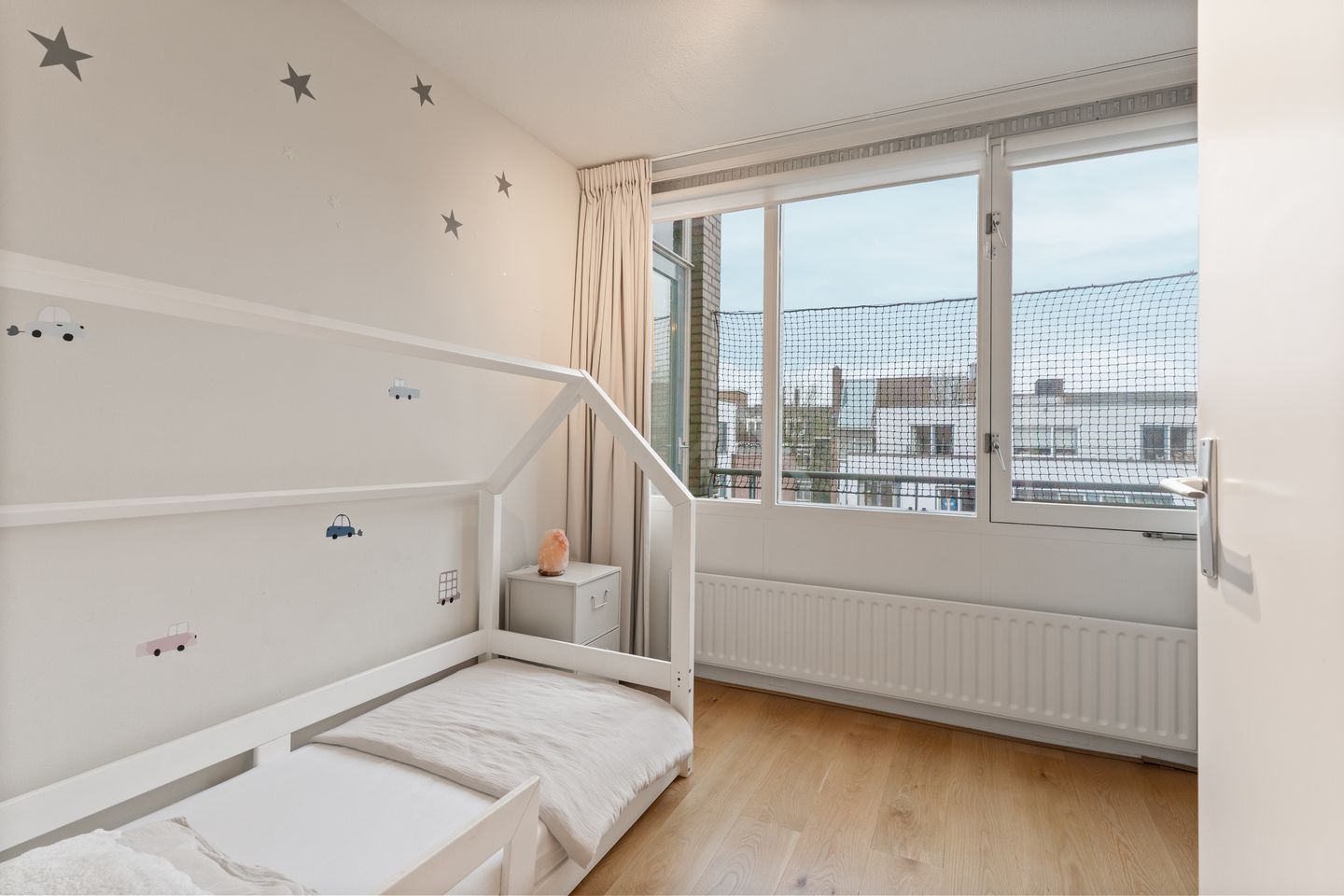 Foto 25 van Koerierstersplein 12