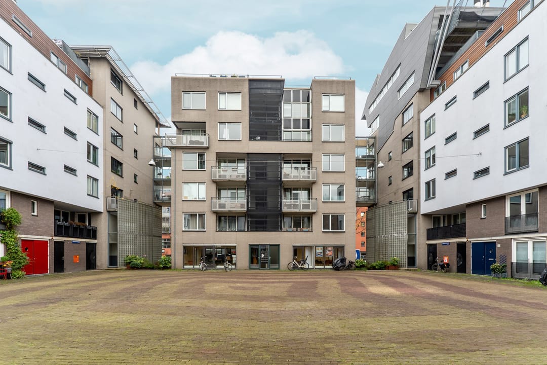 Foto 32 van Koerierstersplein 12