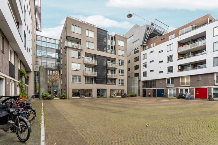 Foto 33 van Koerierstersplein 12