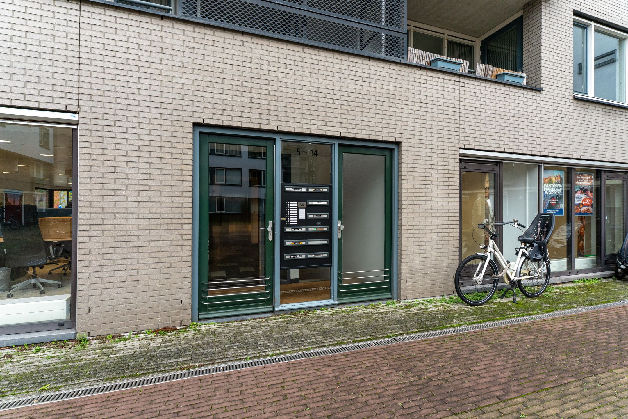 Foto 39 van Koerierstersplein 12