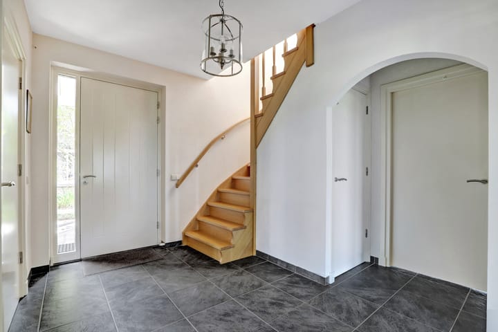 Photo 9 of Jan de Vriesstraat 8