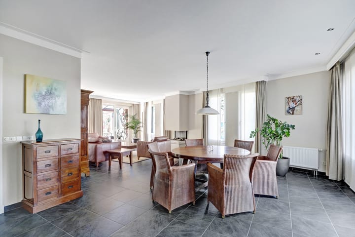 Photo 17 of Jan de Vriesstraat 8