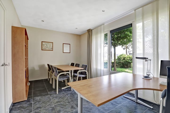 Photo 34 of Jan de Vriesstraat 8