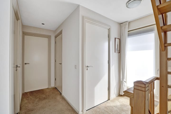 Photo 36 of Jan de Vriesstraat 8