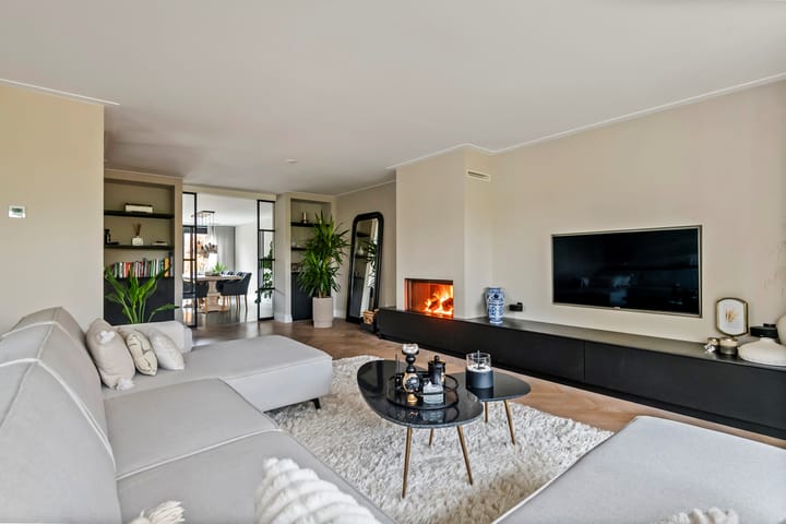 Foto 13 van Engelse Werklaan 5