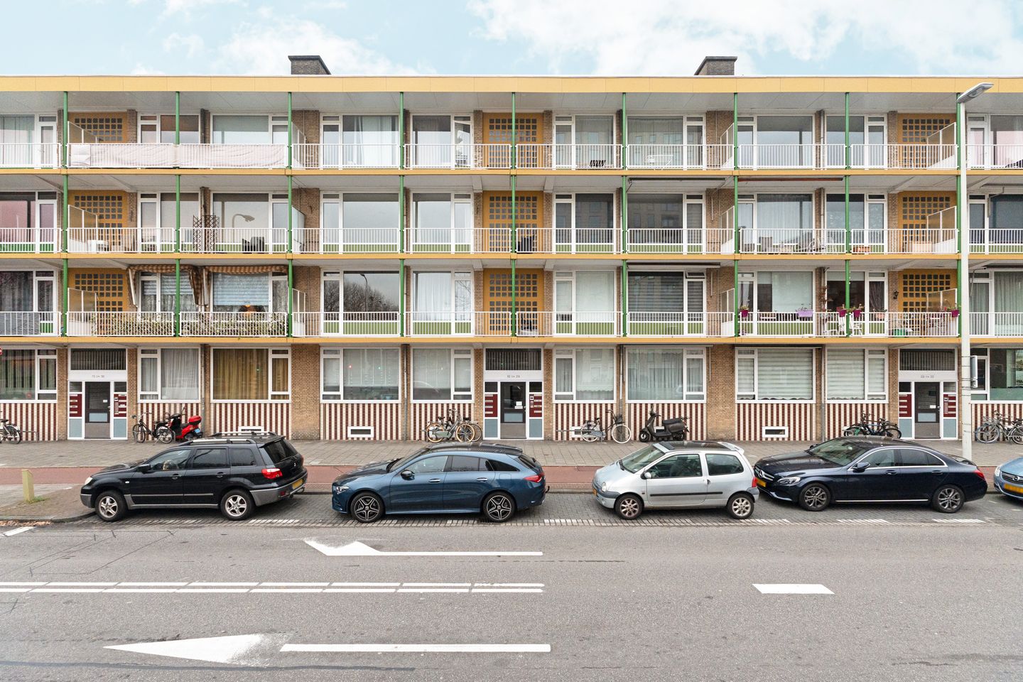 Foto 1 van Leyweg 196