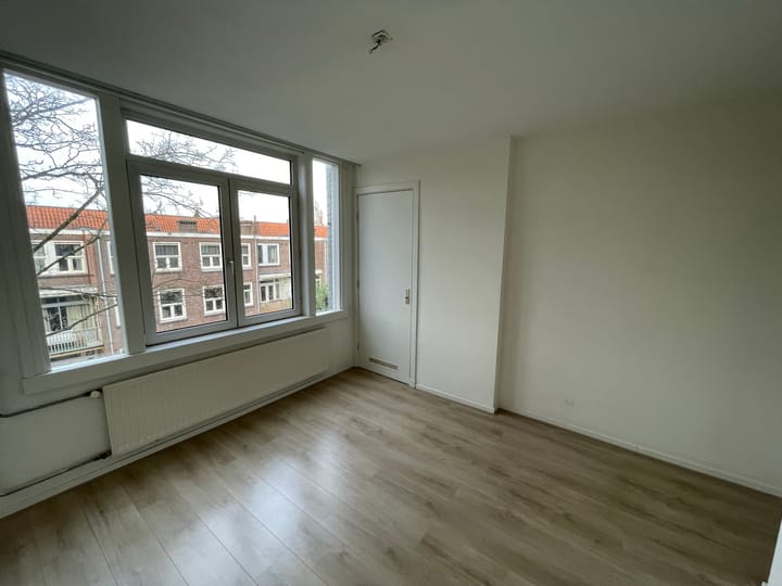 Photo 9 of Scheldestraat 102-3