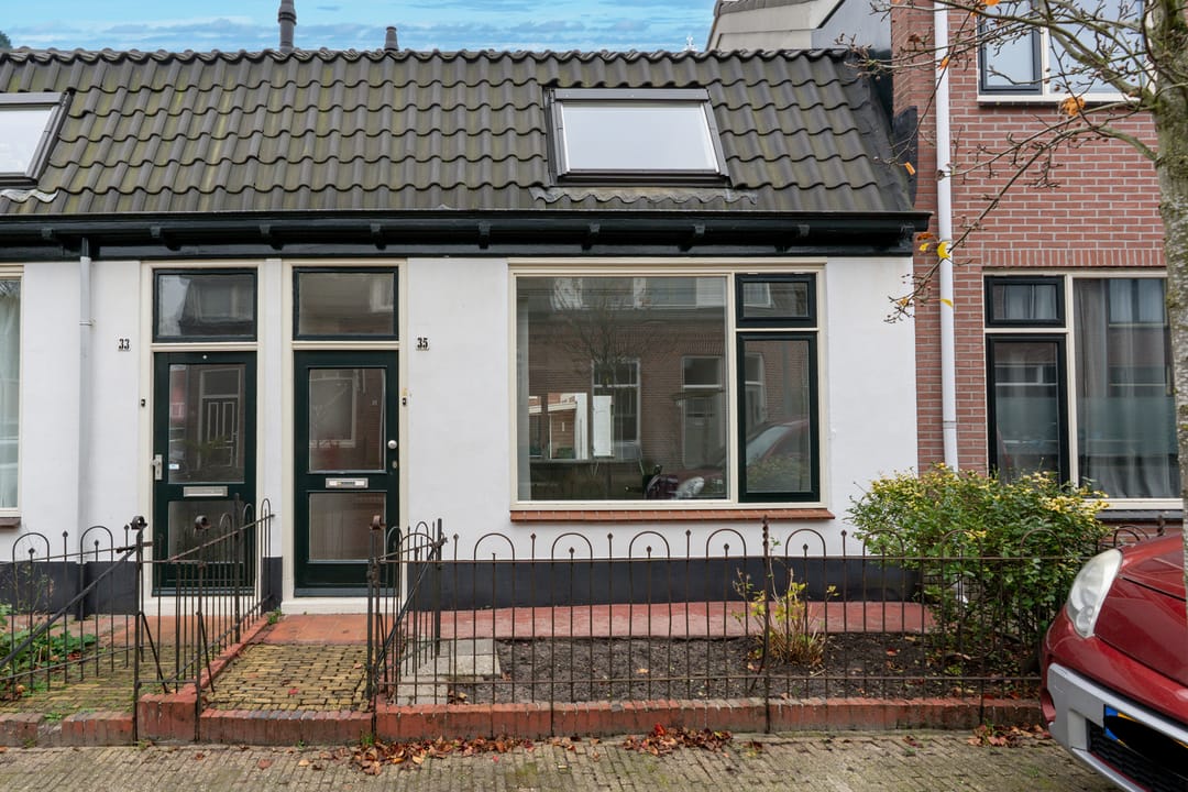 Foto 1 van 1e Nieuwstraat 35