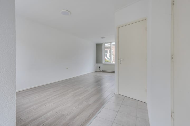 Photo 18 of 1e Nieuwstraat 35