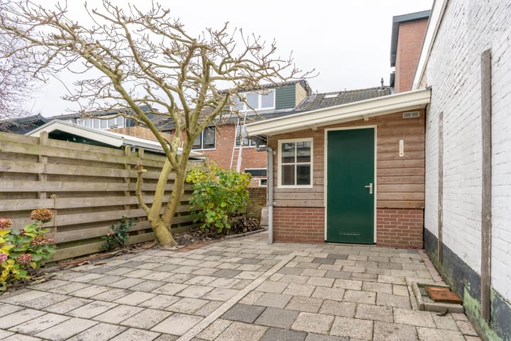 Photo 21 of 1e Nieuwstraat 35