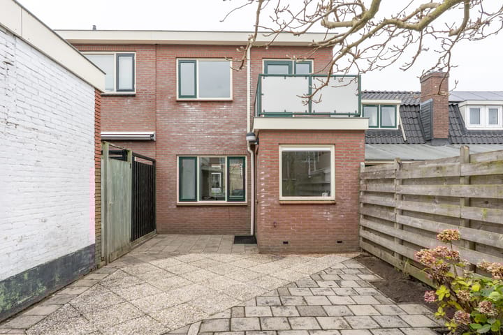 Photo 24 of 1e Nieuwstraat 35