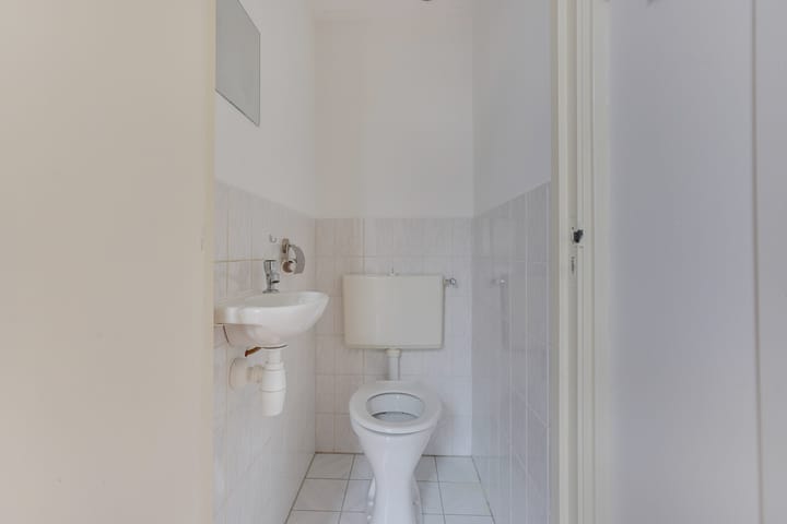 Photo 29 of 1e Nieuwstraat 35