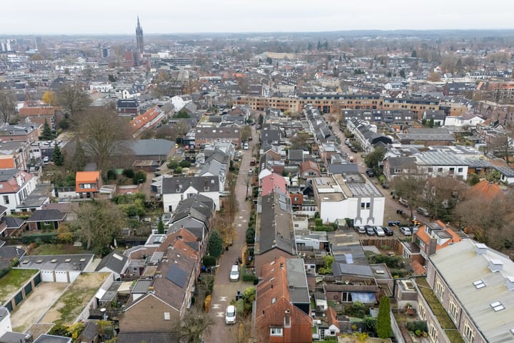 Photo 56 of 1e Nieuwstraat 35