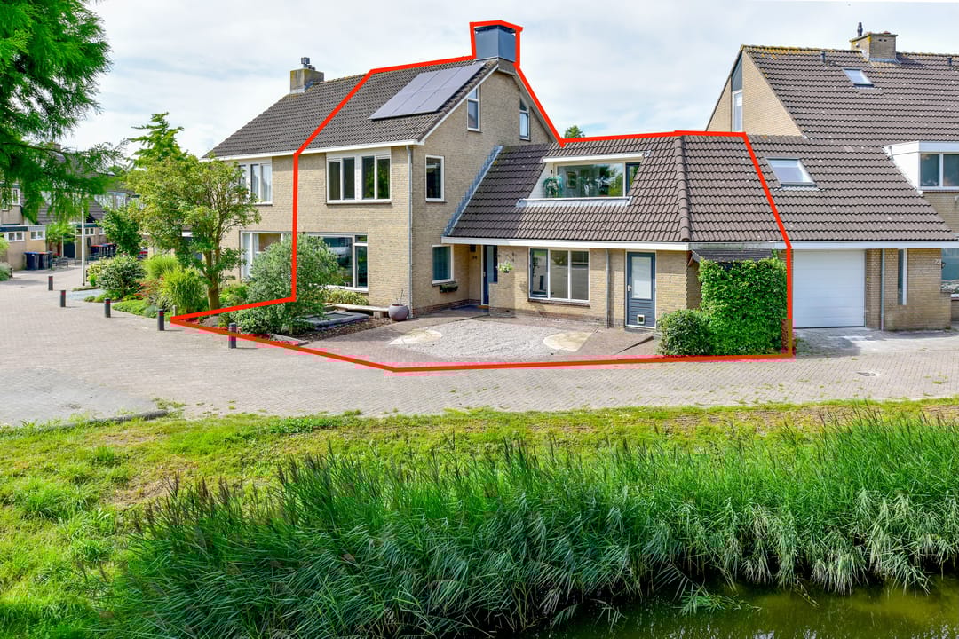 Photo 1 of Schoutstraat 26