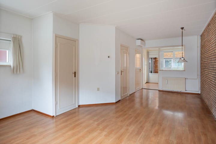 Photo 4 of Irisstraat 26