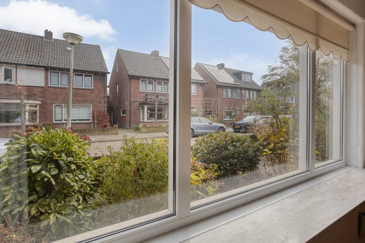 Photo 8 of Irisstraat 26