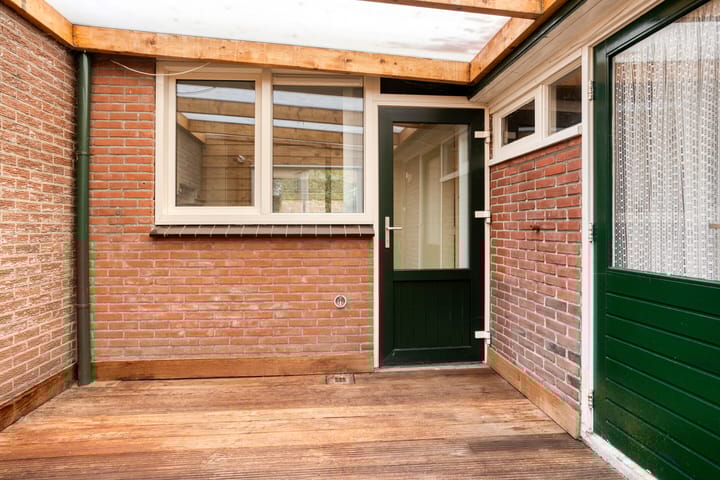 Photo 16 of Irisstraat 26