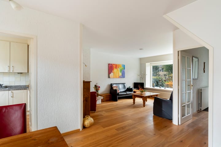 Foto 5 van Weegbree 85