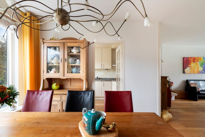 Foto 10 van Weegbree 85