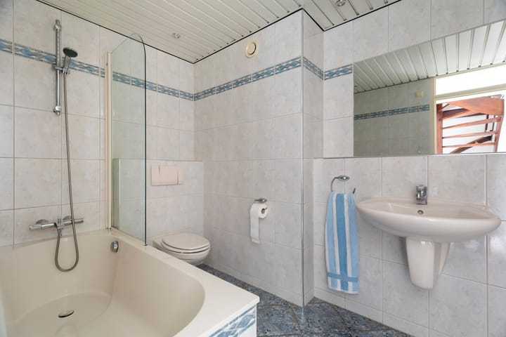 Foto 25 van Weegbree 85