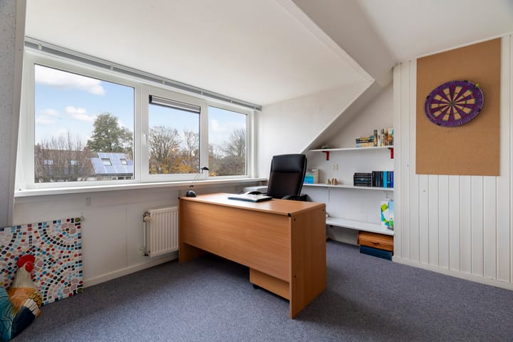 Foto 30 van Weegbree 85