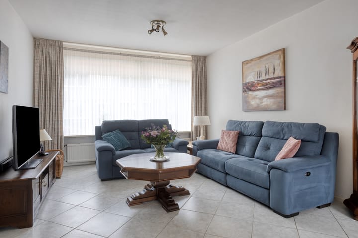 Foto 2 van Basstraat 54