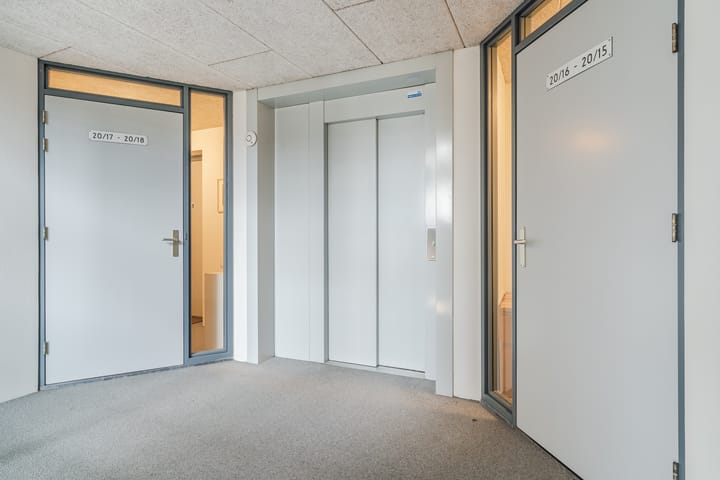 Photo 5 of Heusdenhoutsestraat 20-E17