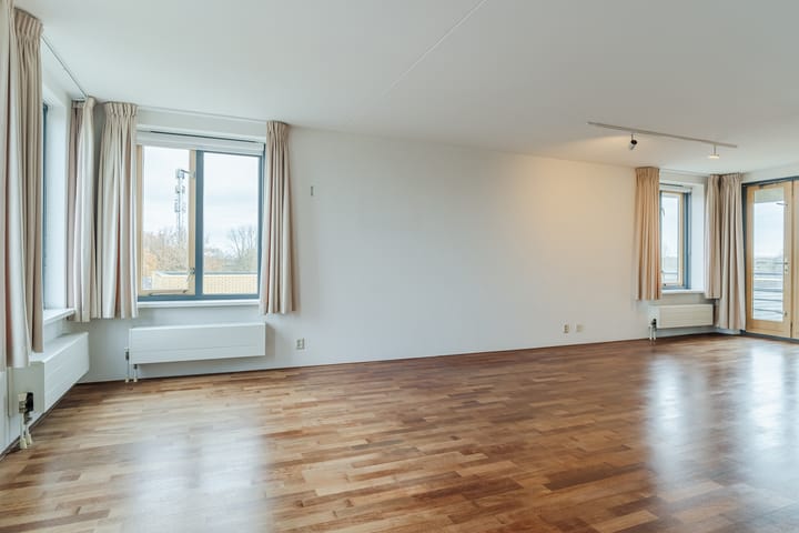 Photo 12 of Heusdenhoutsestraat 20-E17