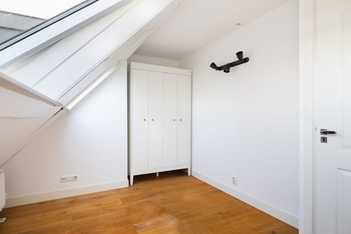 Foto 20 van Van Humboldtstraat 22-B