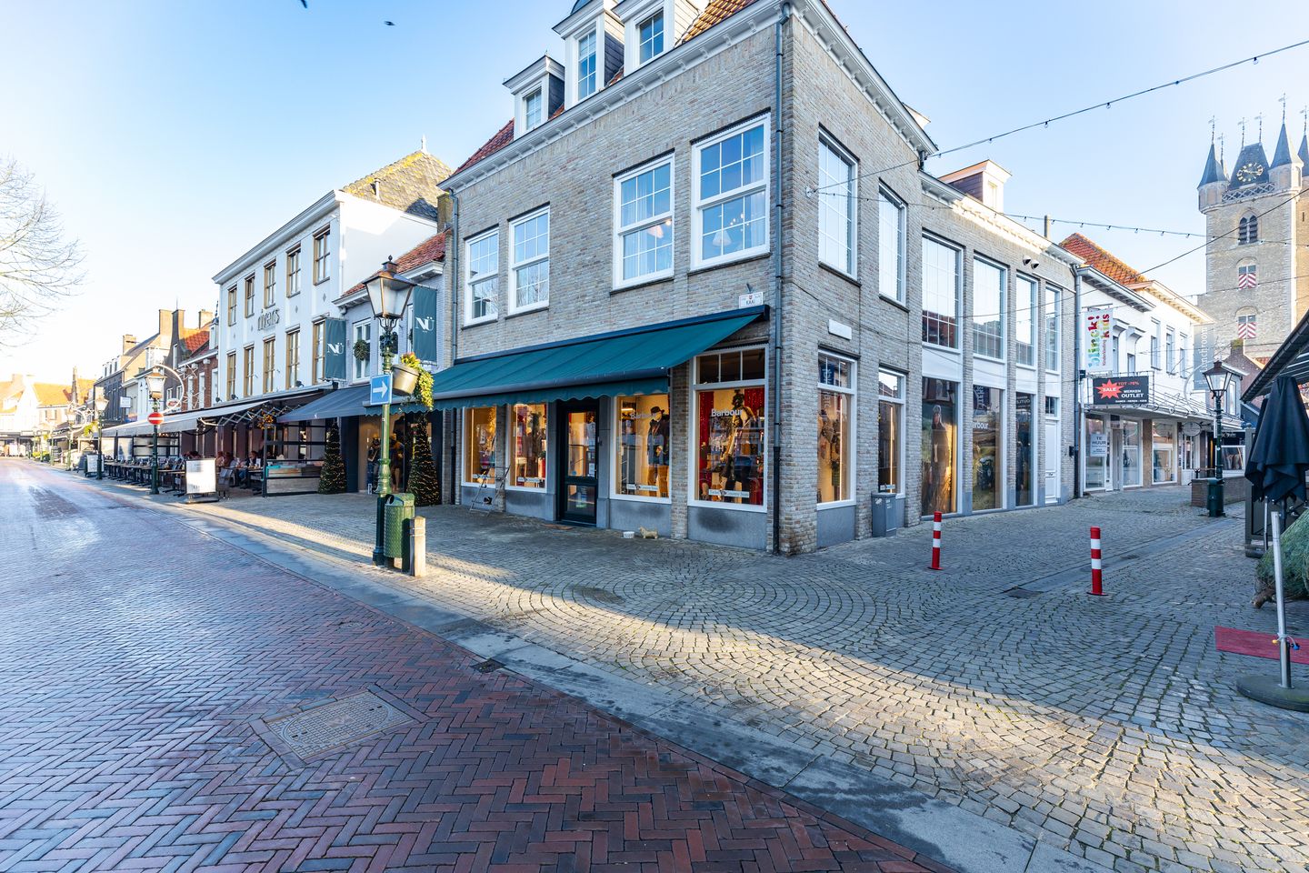 Bekijk foto 3 van Meerminnestraat 10