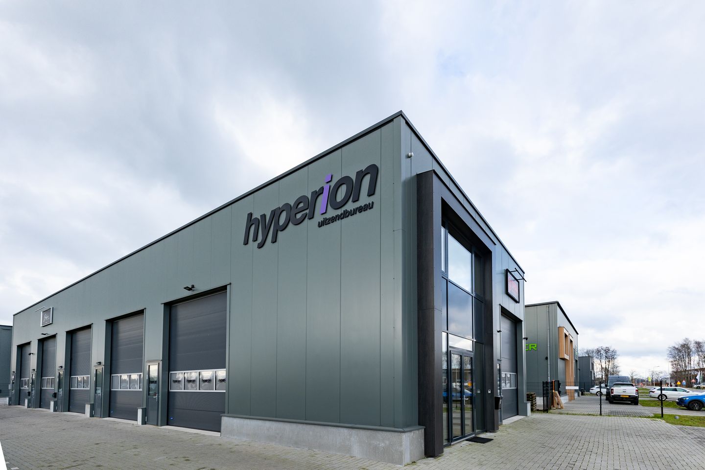 View photo 1 of Bouwstraat 17