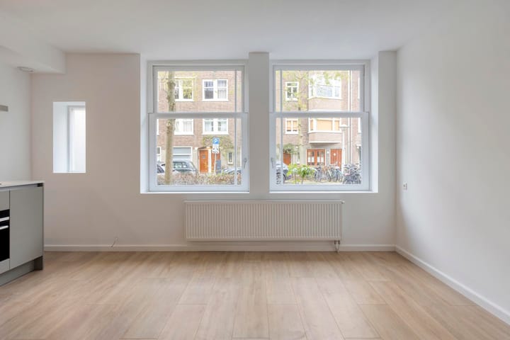 Photo 7 of Willem Schoutenstraat 63-H