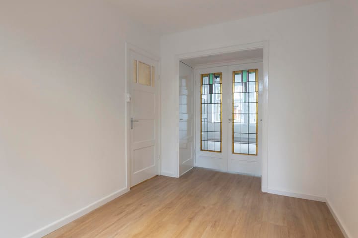 Photo 8 of Willem Schoutenstraat 63-H