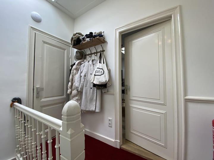 Photo 2 of Johannes Vijghstraat 63-B