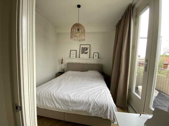 Photo 13 of Johannes Vijghstraat 63-B