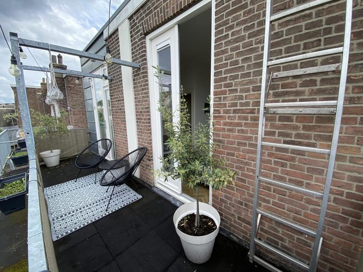 Photo 15 of Johannes Vijghstraat 63-B