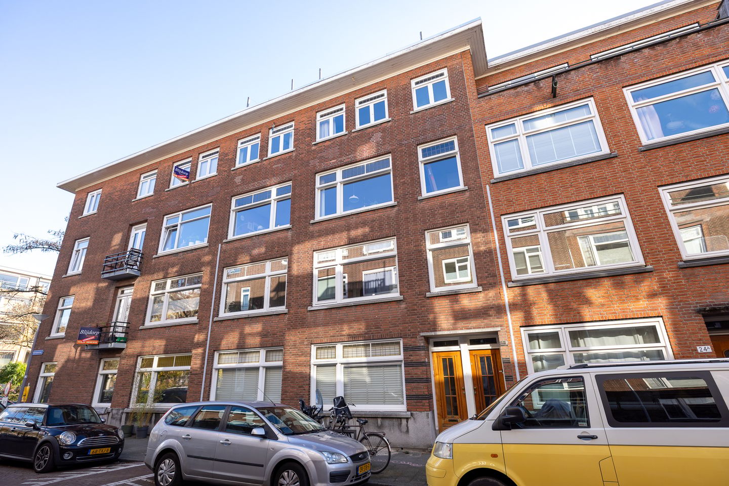 Foto 1 van Bisschopstraat 22-B01