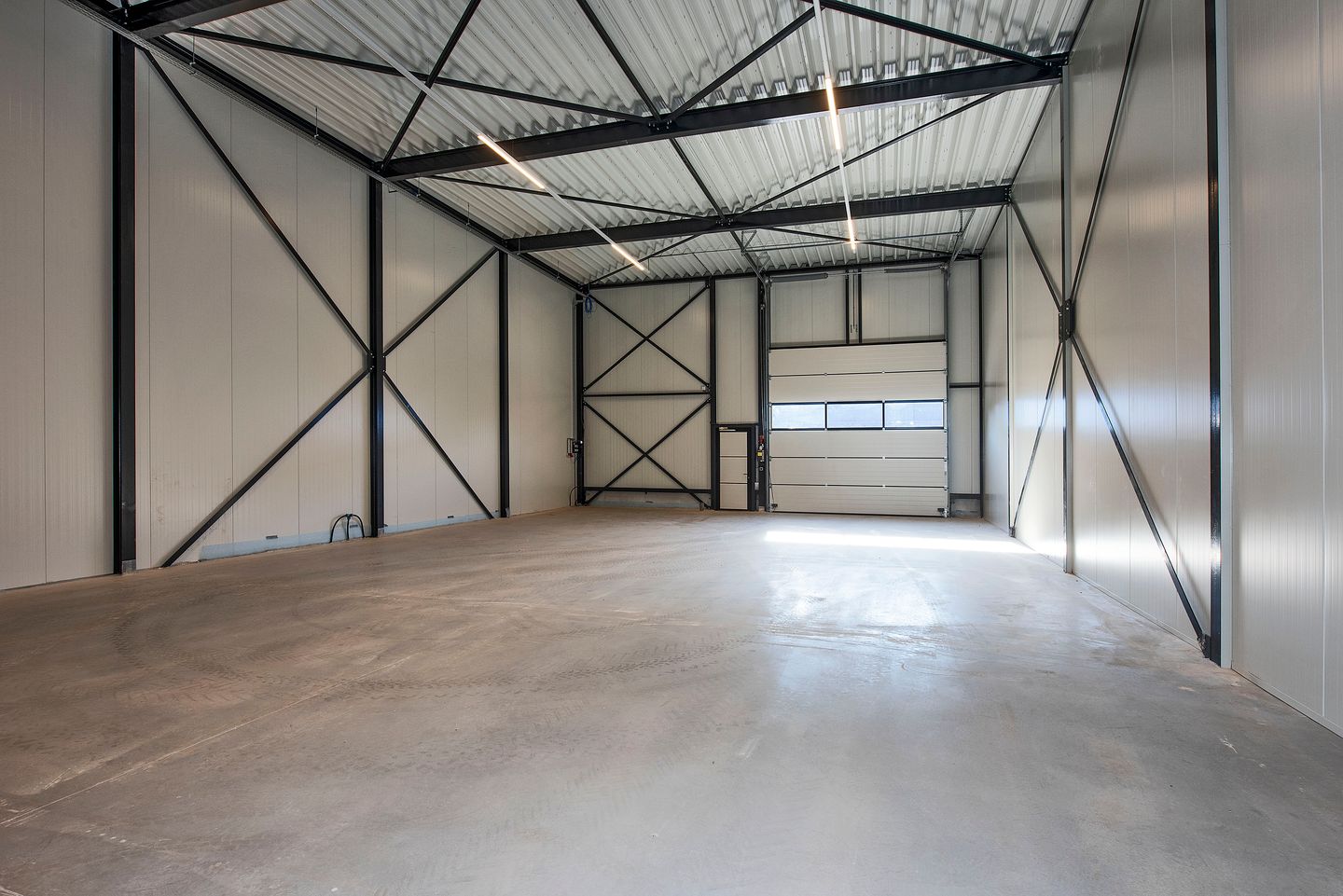 Bekijk foto 2 van De Ossenboer 22-B