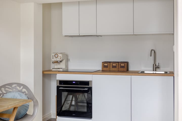 Photo 14 of Sonsbeeksingel 151-A