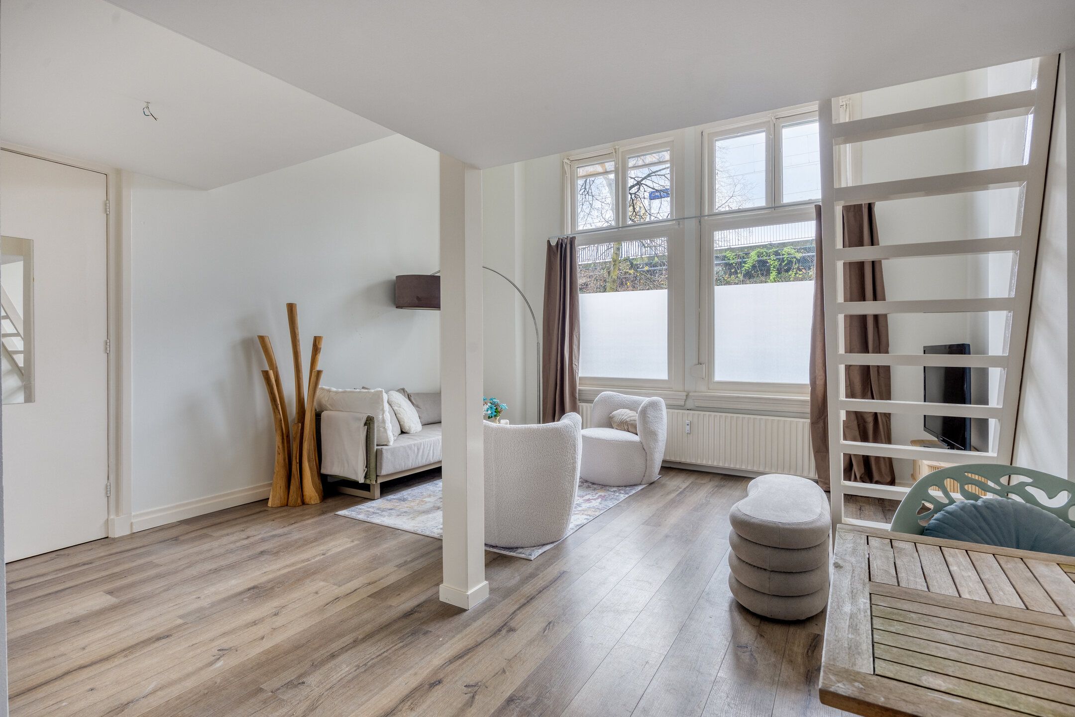 Foto 15 van Sonsbeeksingel 151-A