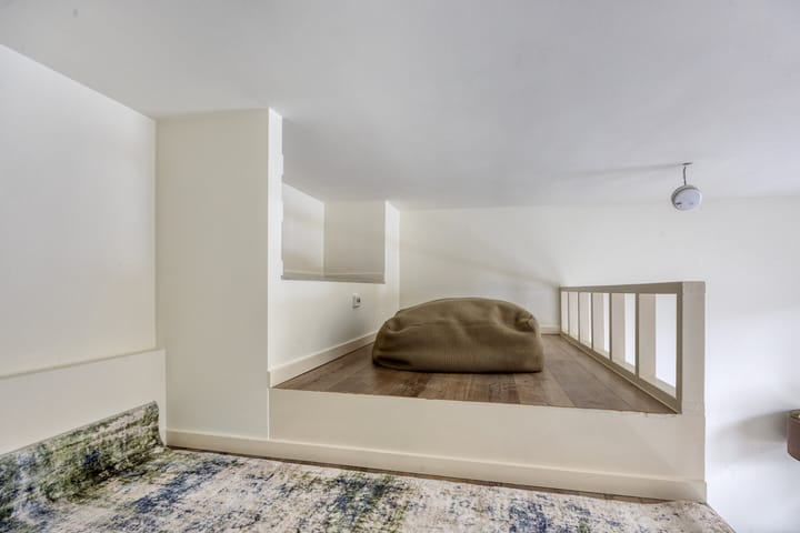 Photo 16 of Sonsbeeksingel 151-A