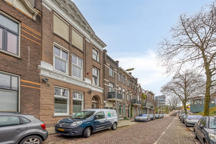 Photo 24 of Sonsbeeksingel 151-A