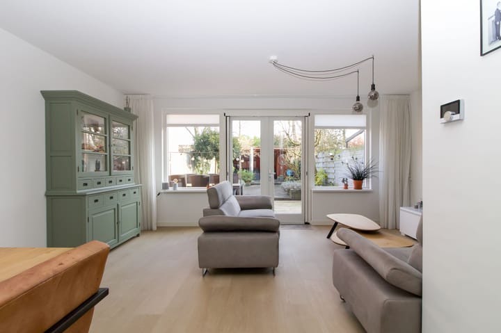 Foto 3 van Leeuwerik 25