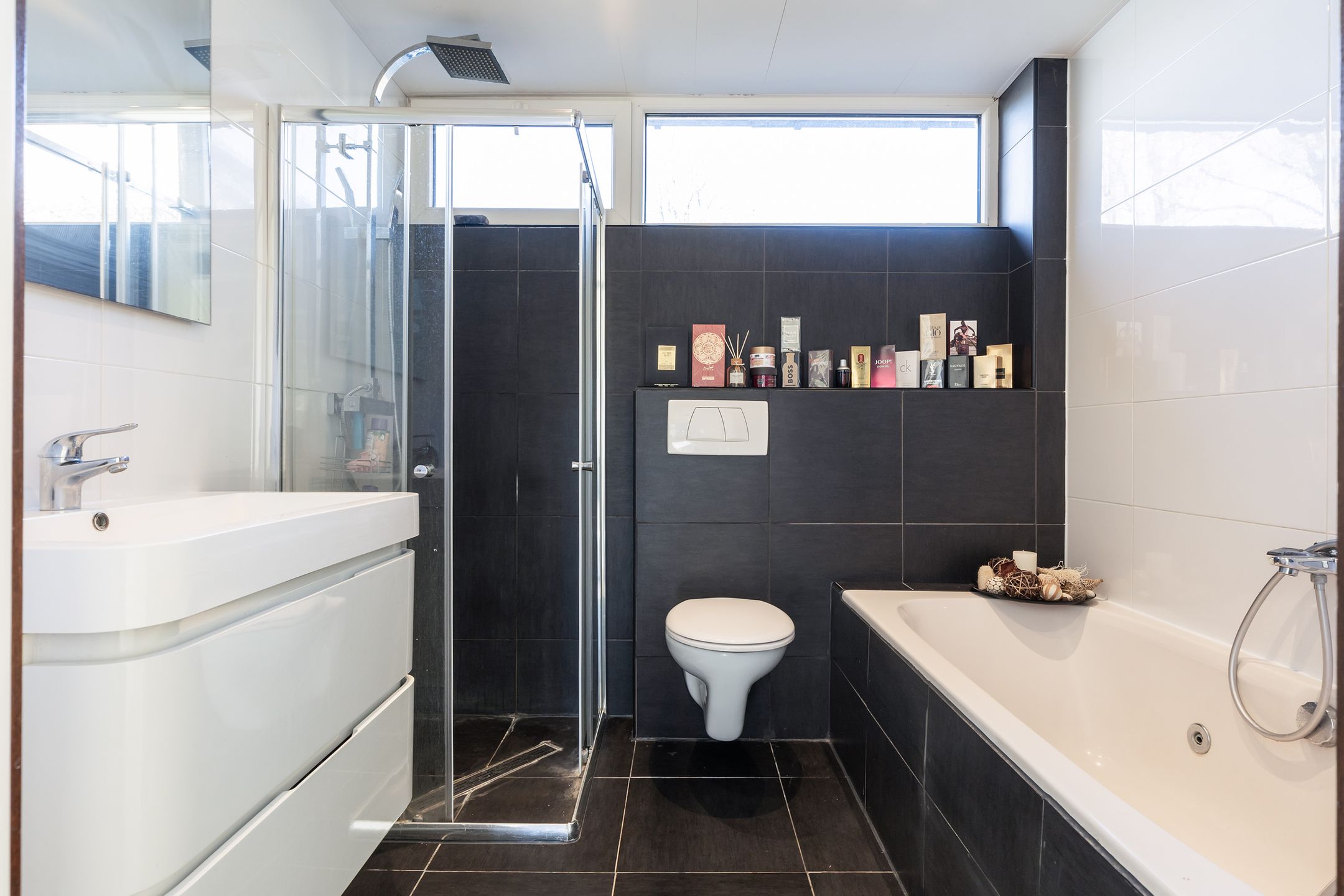 Foto 15 van Gentiaanstraat 228