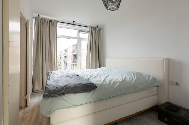 Photo 9 of Floreslaan 22