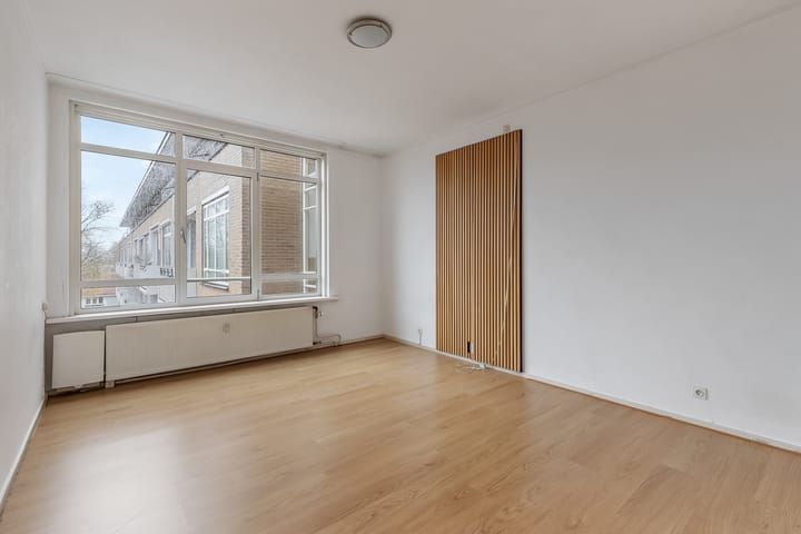 Foto 15 van Julianaplein 18