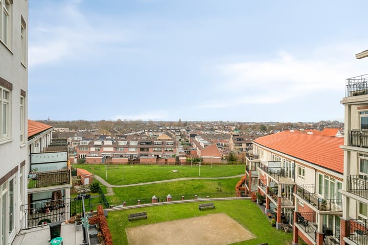 Foto 24 van De Klok 373