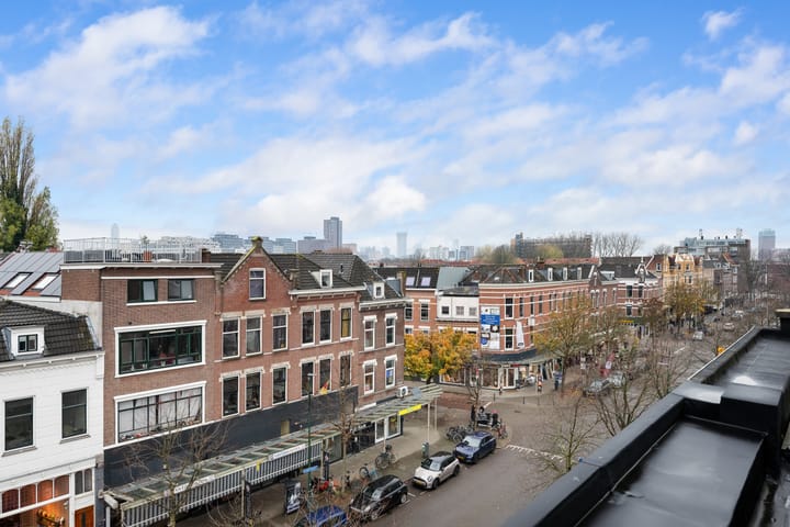 Photo 27 of Lusthofstraat 27-B