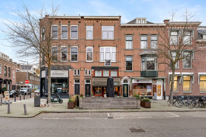 Photo 30 of Lusthofstraat 27-B