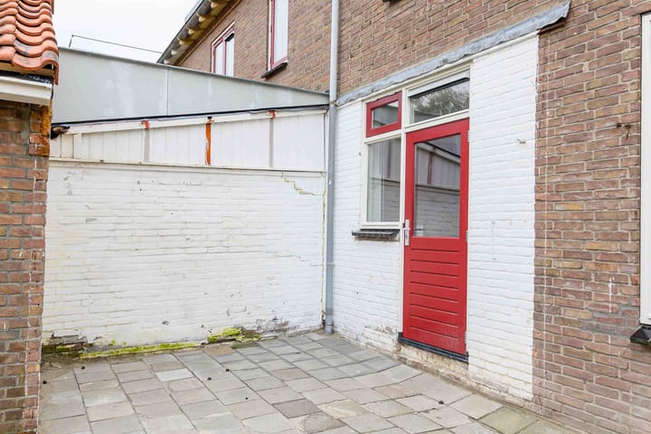 Photo 16 of Plevierenstraat 59